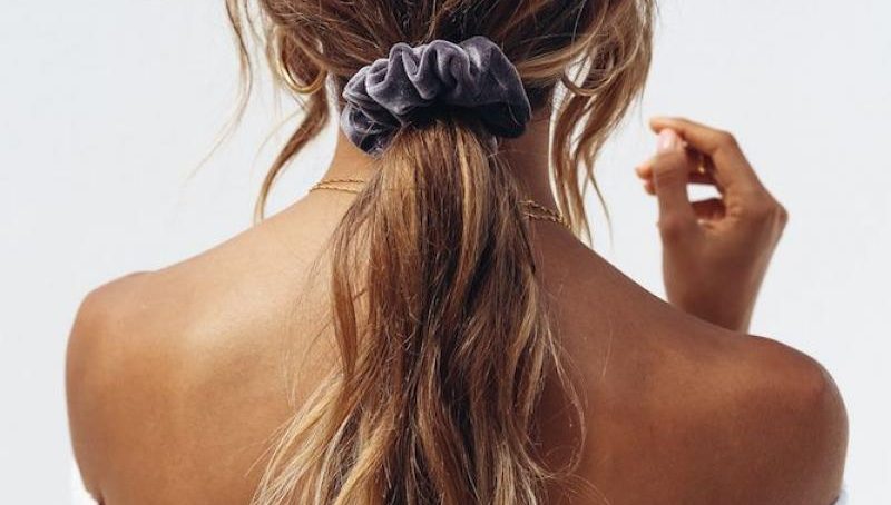 How To Wear Scrunchies